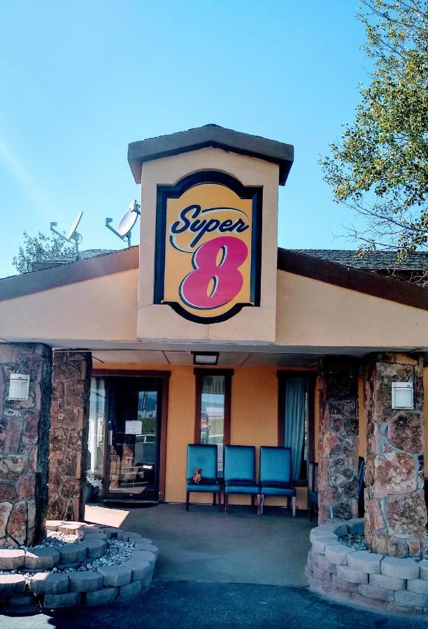 Super 8 By Wyndham Craig Hotel Exterior photo