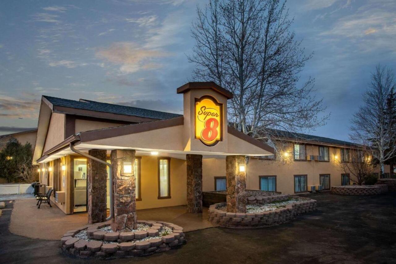 Super 8 By Wyndham Craig Hotel Exterior photo